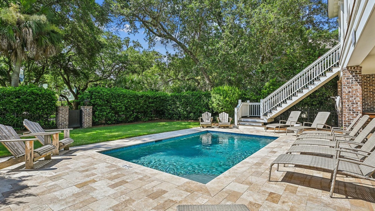 Photo of Outdoor in Folly Field