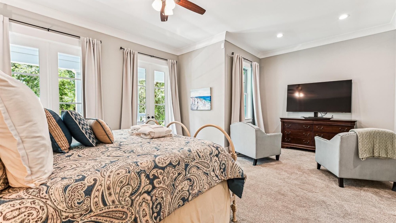 Photo of Bedroom in Folly Field