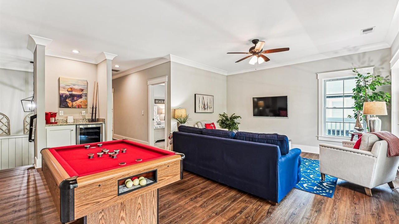 Photo of Livingroom in Folly Field