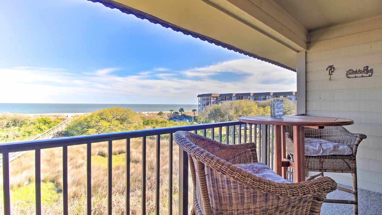 Photo of Patio Balcony in Folly Field