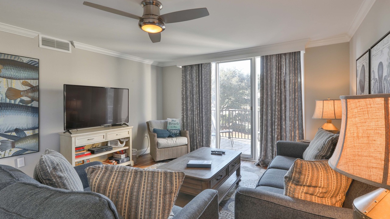 Photo of Livingroom in Folly Field
