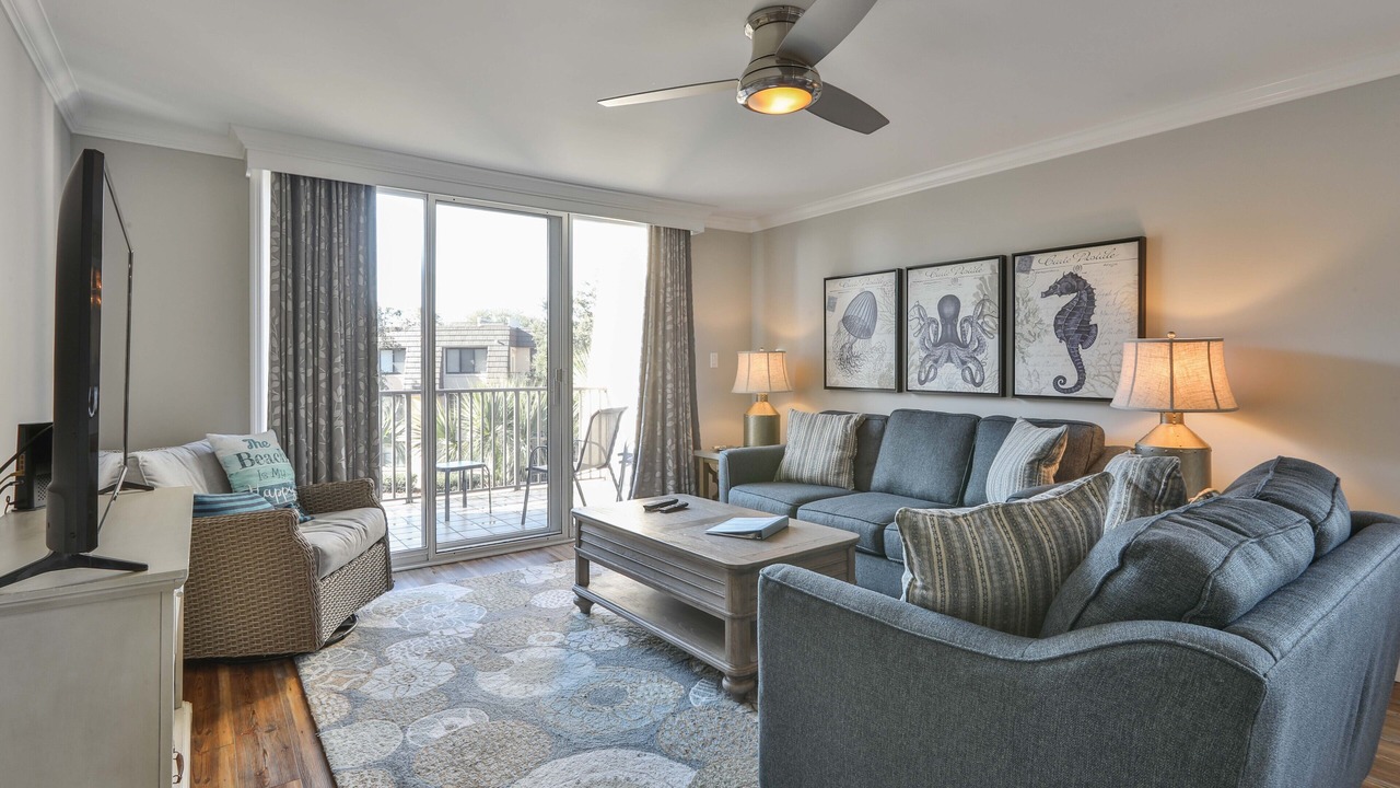 Photo of Livingroom in Folly Field