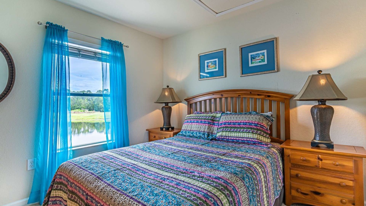 Photo of Bedroom in Trafalgar Village