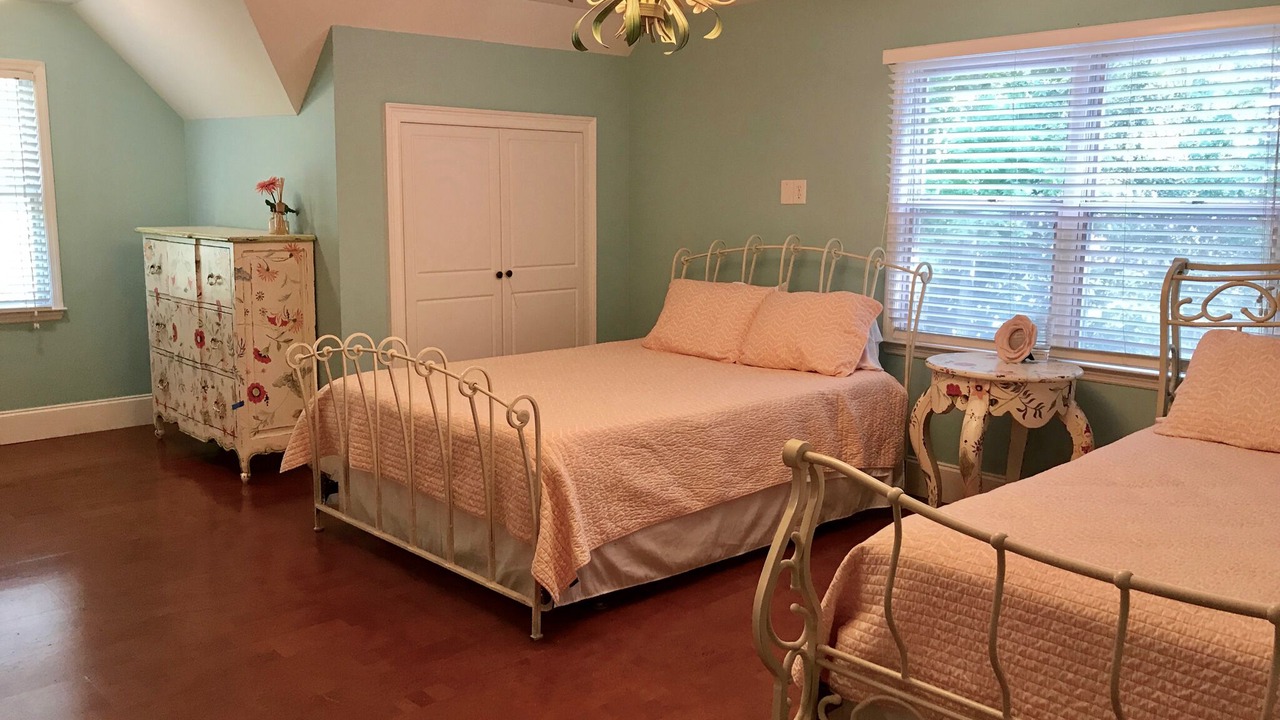 Photo of Bedroom in Evans