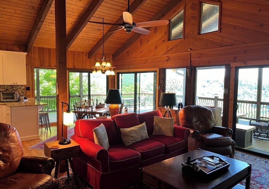 Photo of Livingroom in Glenville