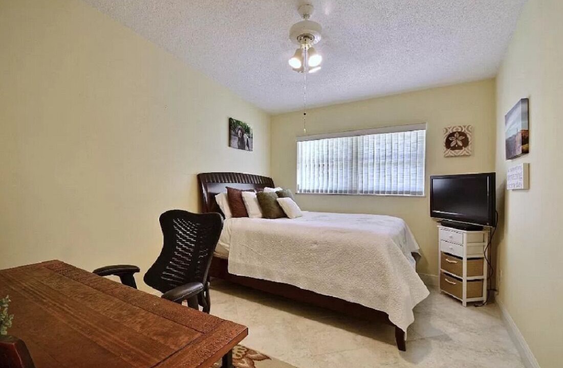 Photo of Bedroom in Florida Ridge