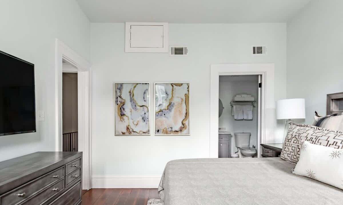 Photo of Bedroom in Historic Downtown Savannah
