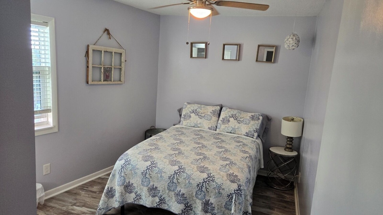 Photo of Bedroom in Treasure Island