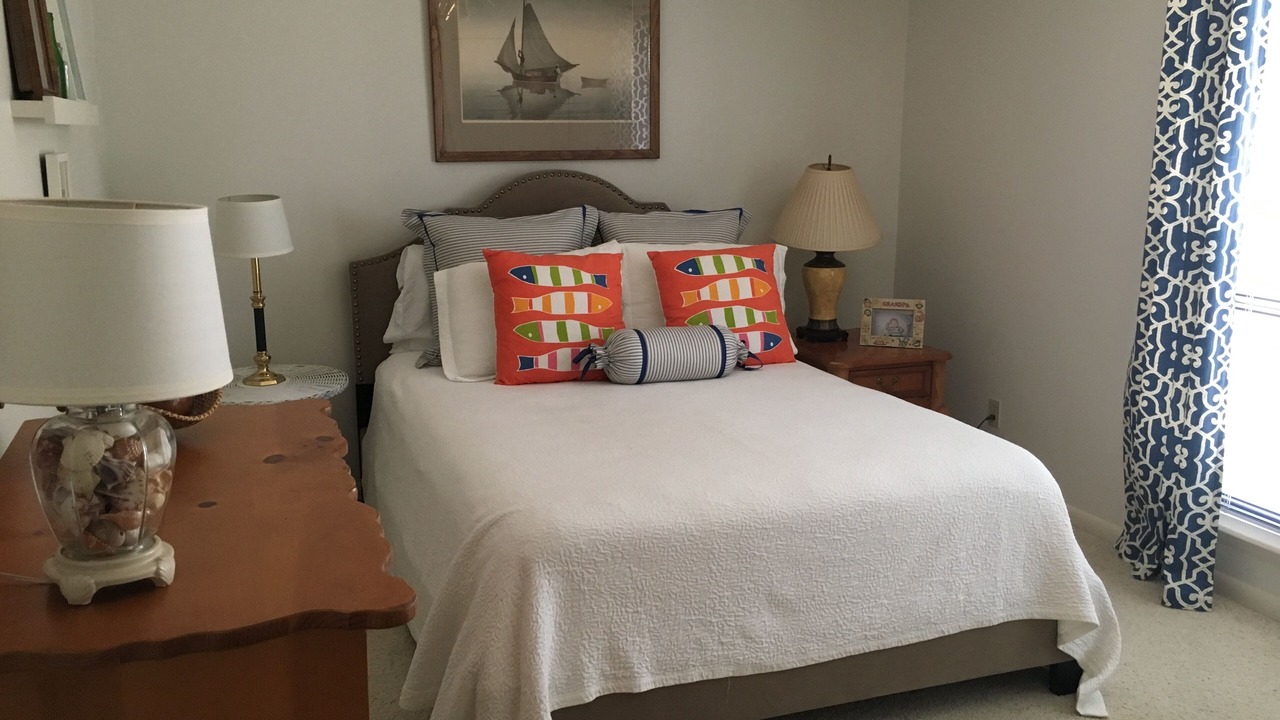 Photo of Bedroom in Saint Helena Island