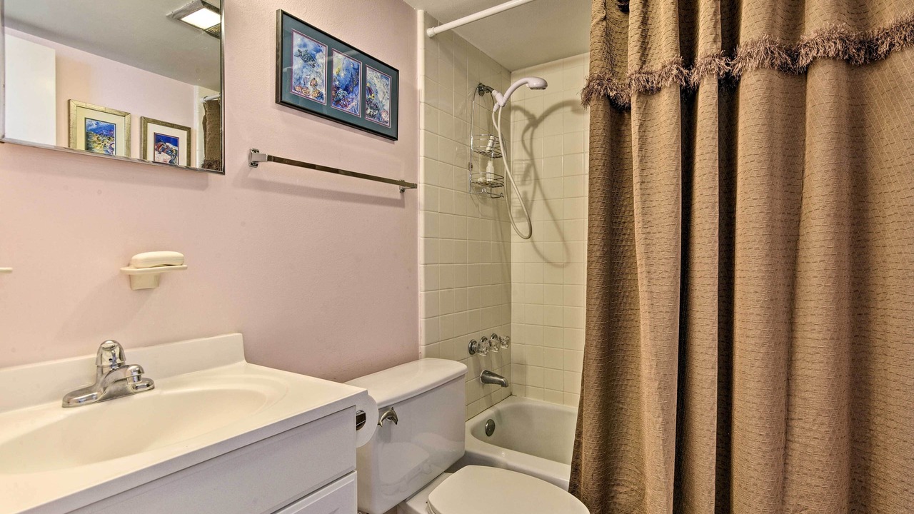 Photo of Bathroom in Central Beach