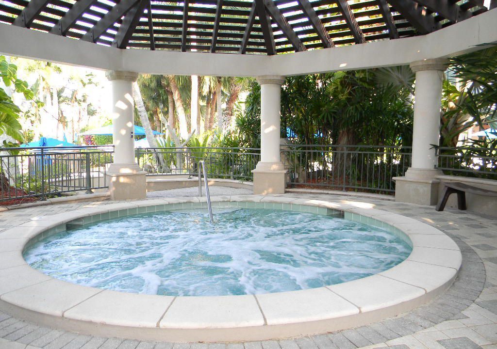Photo of Outdoor in Naples