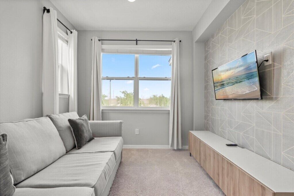 Photo of Livingroom in Bay Lake