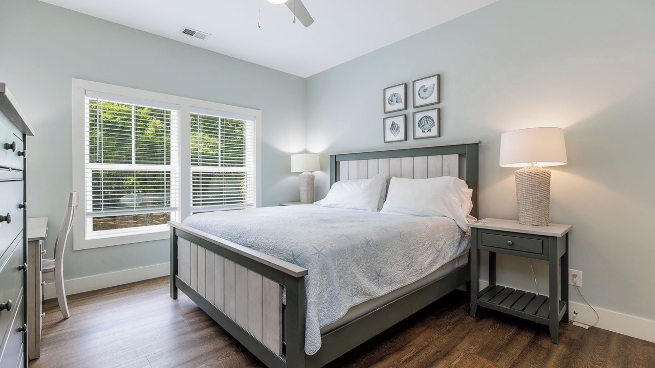 Photo of Bedroom in North Forest Beach