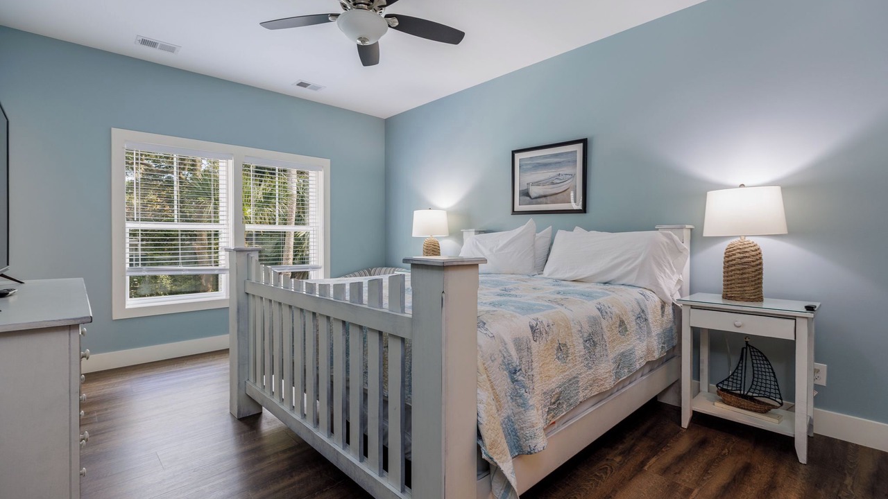 Photo of Bedroom in North Forest Beach