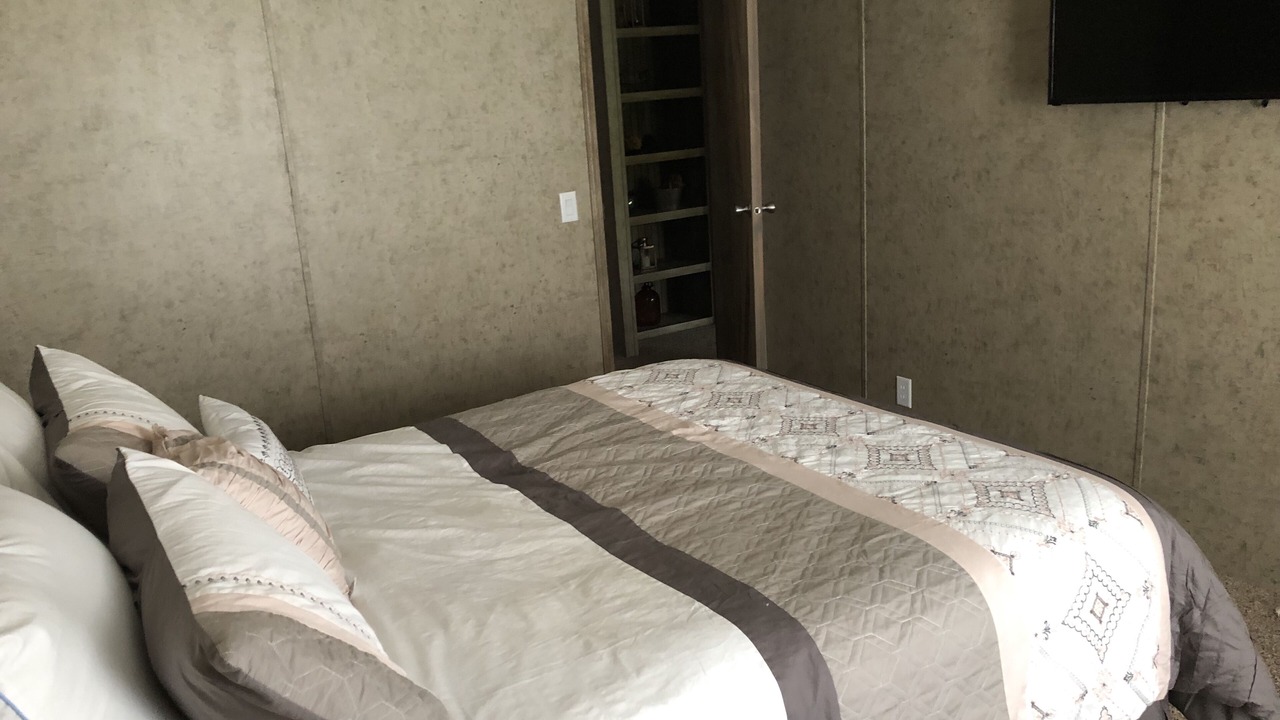 Photo of Bedroom in West Union