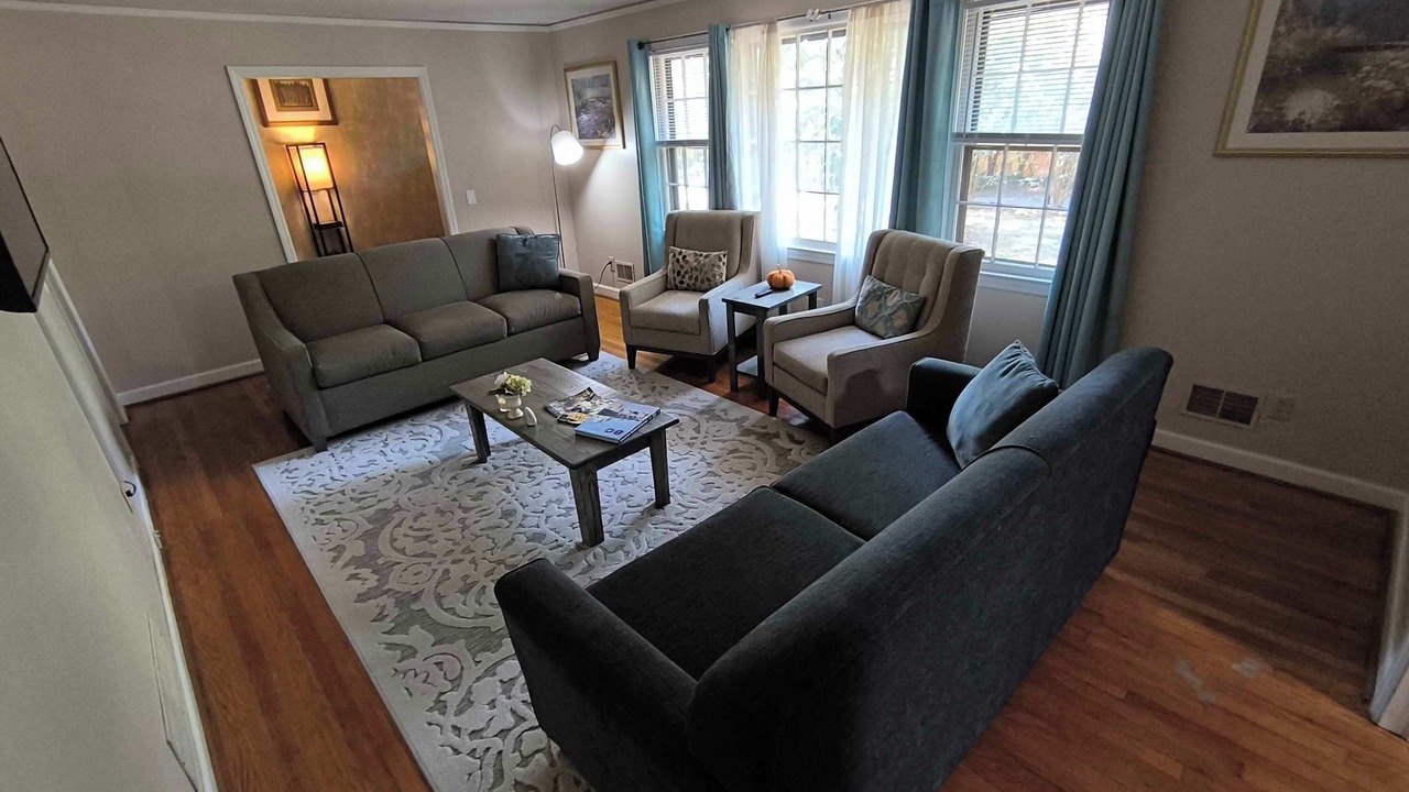 Photo of Bedroom in Forest Acres