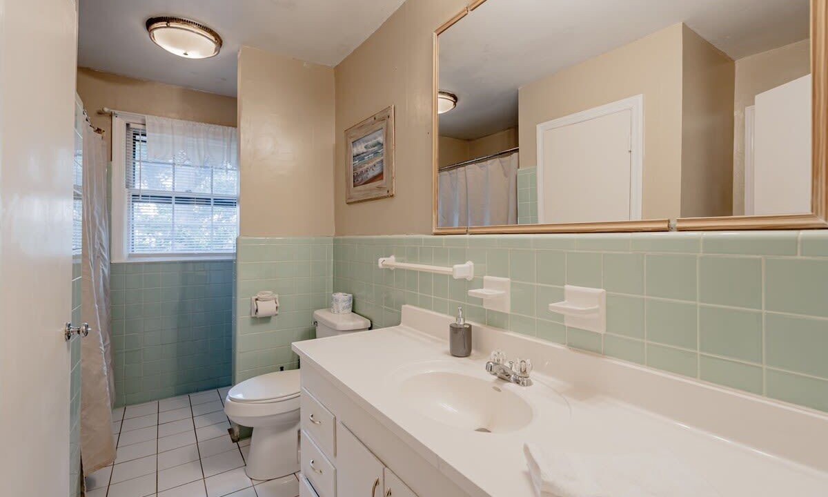 Photo of Bathroom in Forest Acres