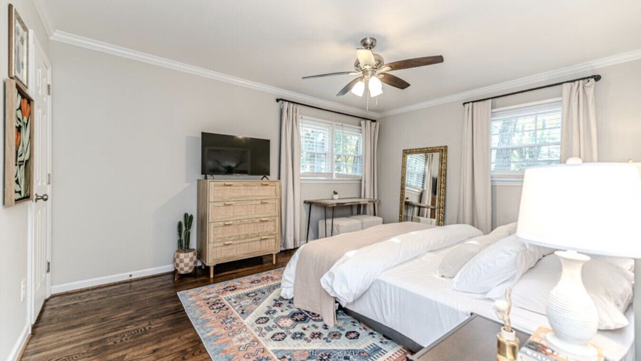 Photo of Bedroom in Garner