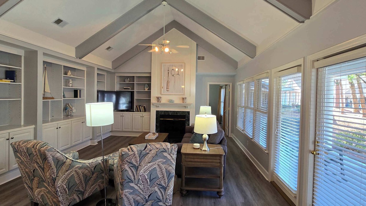 Photo of Livingroom in Indigo Run