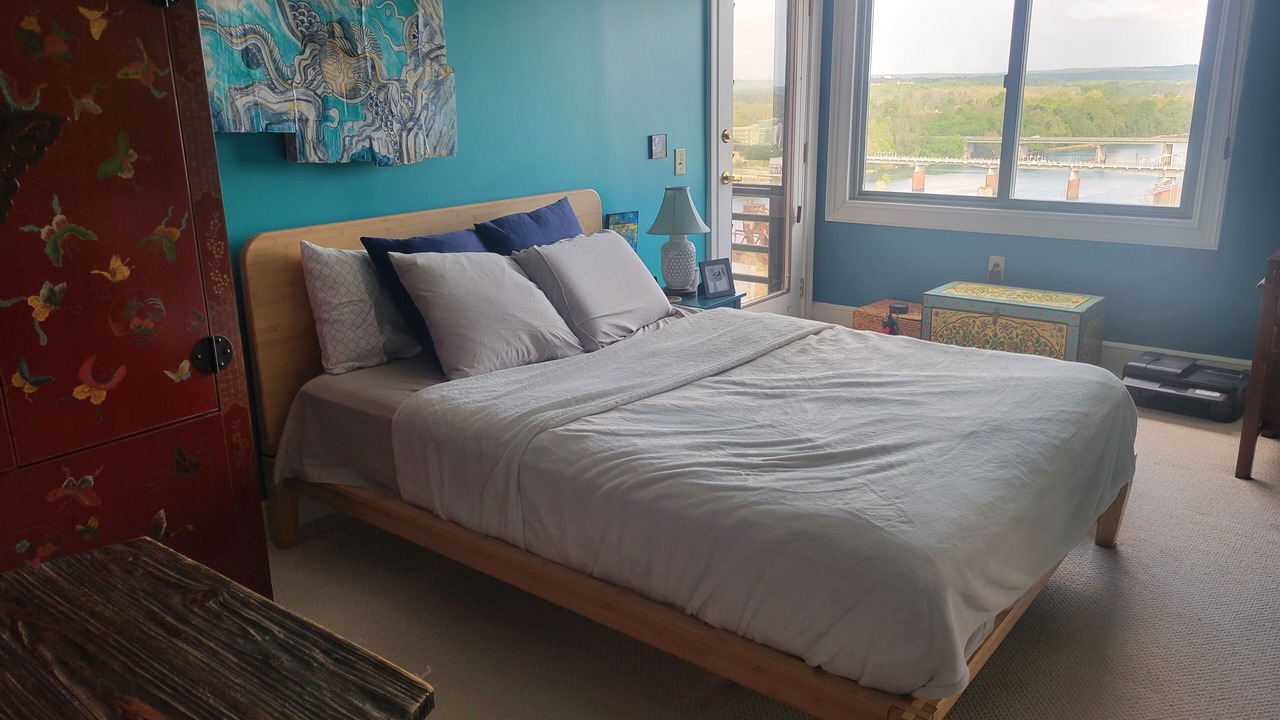 Photo of Bedroom in Downtown