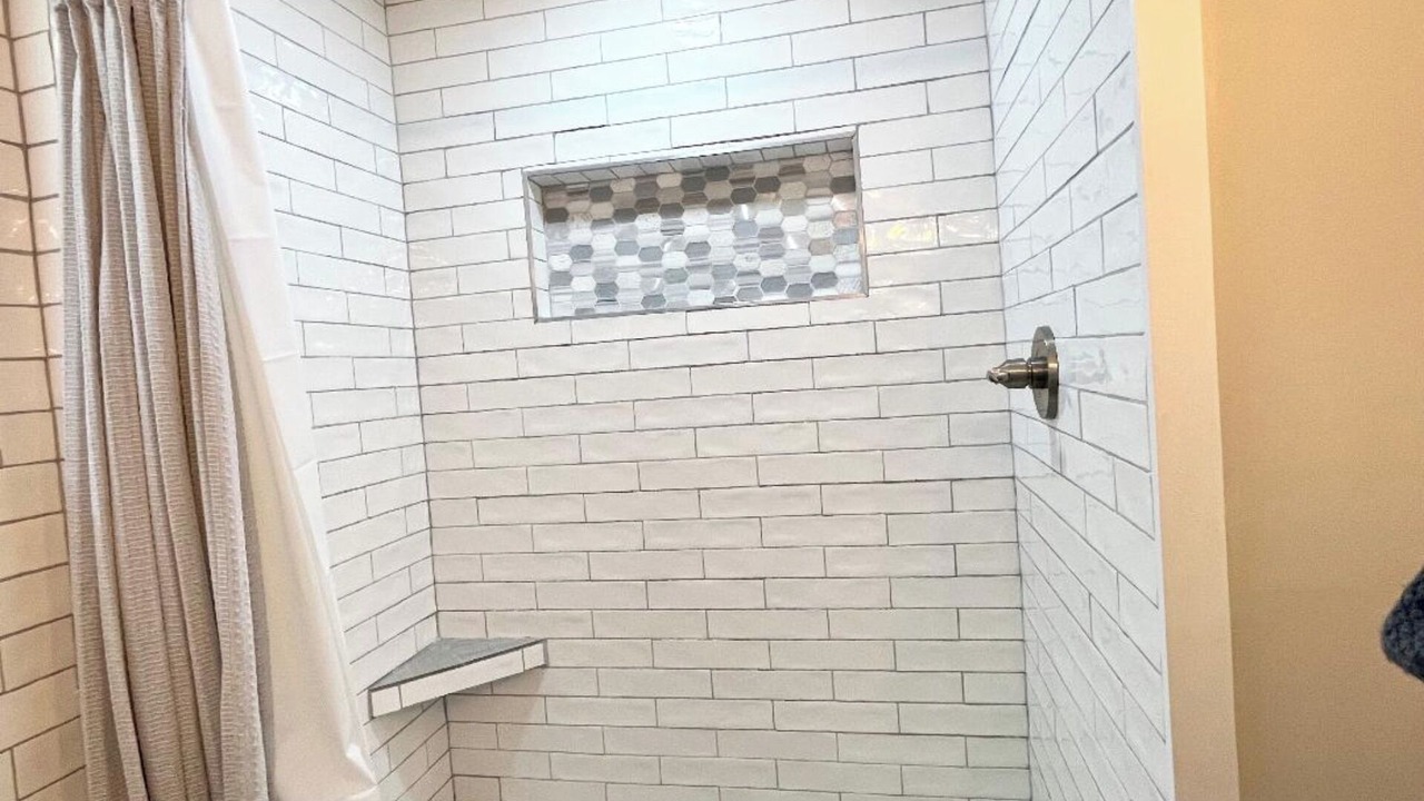 Photo of Bathroom in Lavonia