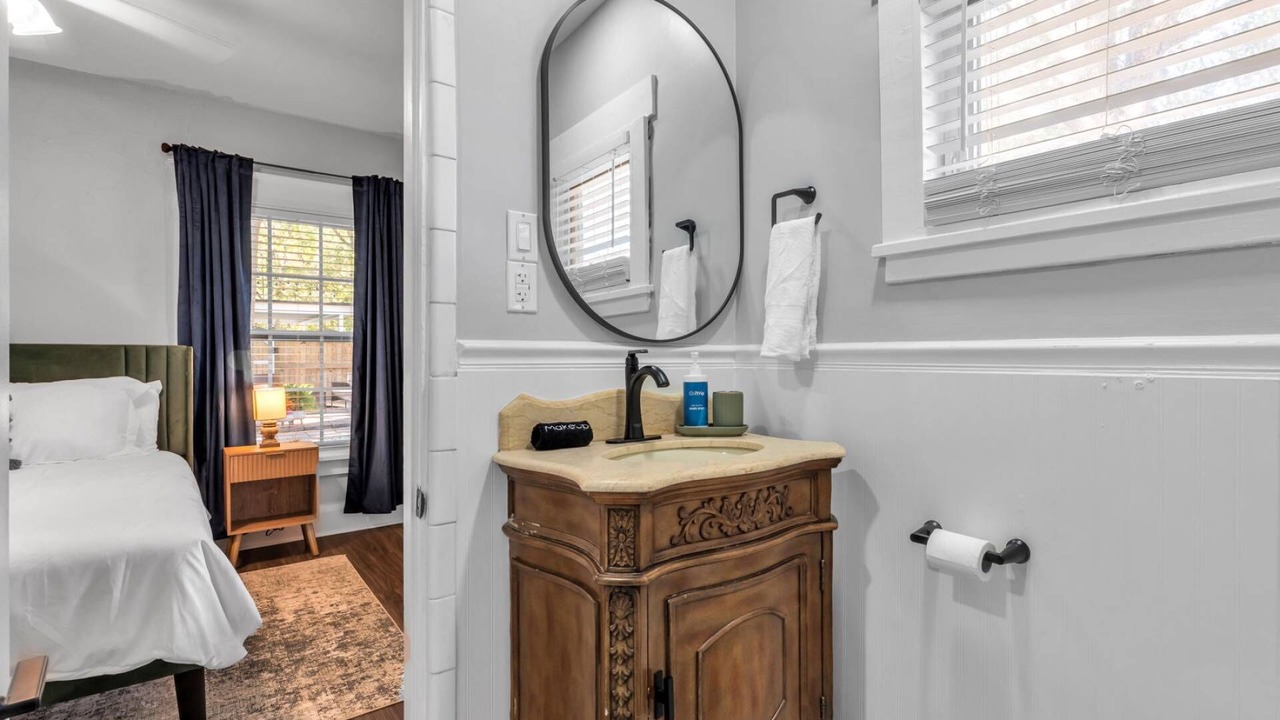 Photo of Bathroom in Lake Wales