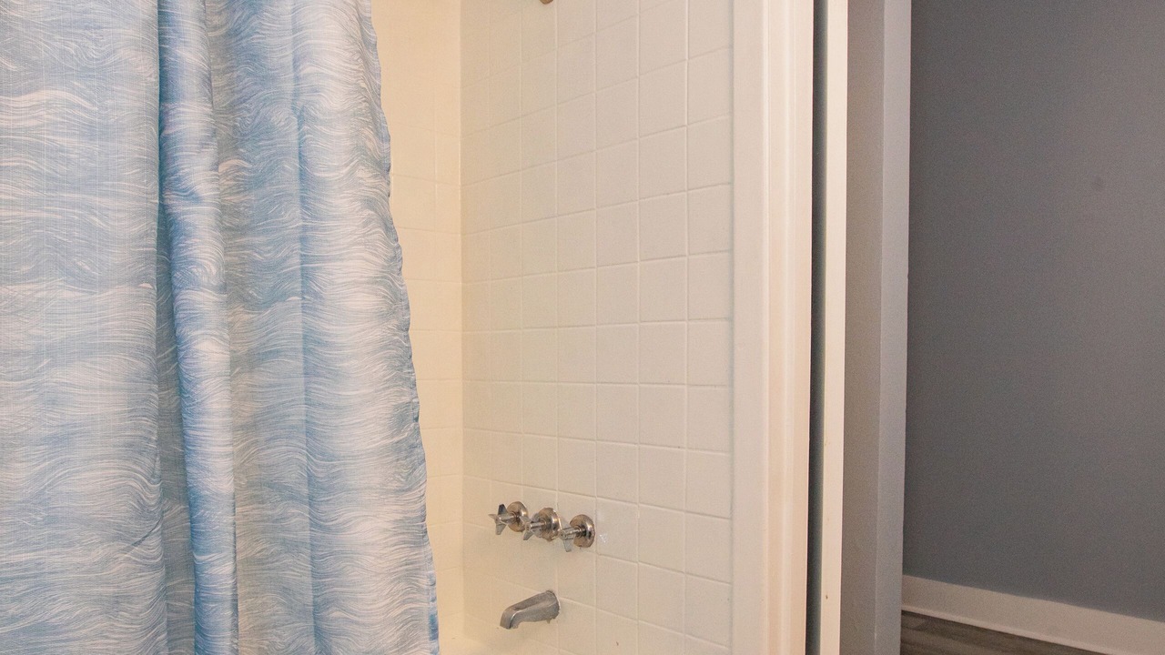 Photo of Bathroom in Sheffield Park