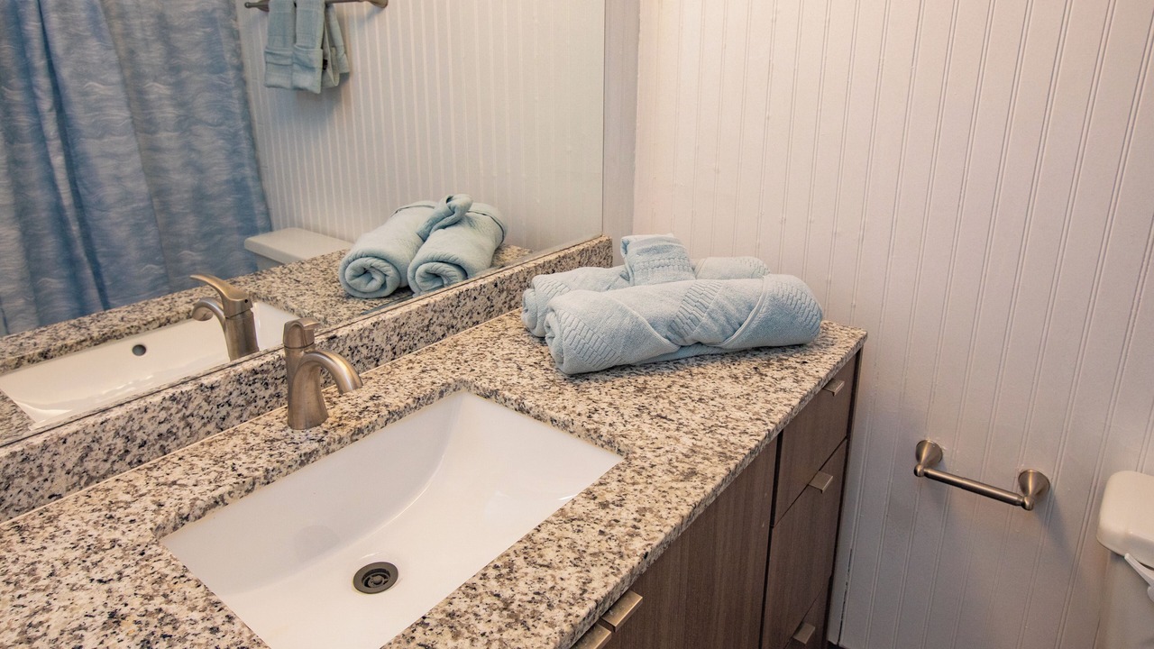 Photo of Bathroom in Sheffield Park