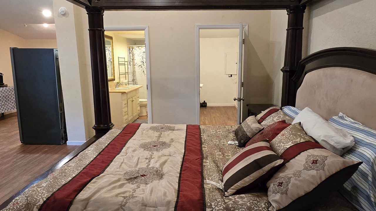 Photo of Bedroom in Plant City