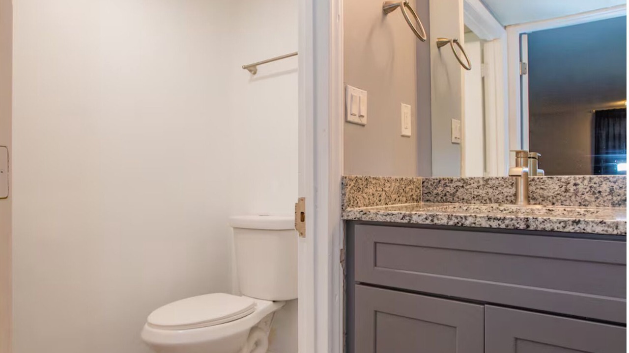 Photo of Bathroom in Sheffield Park