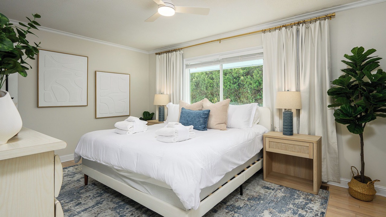 Photo of Bedroom in Folly Field