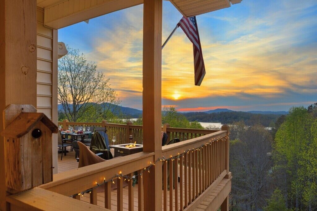 Photo of Outdoor in Hiawassee