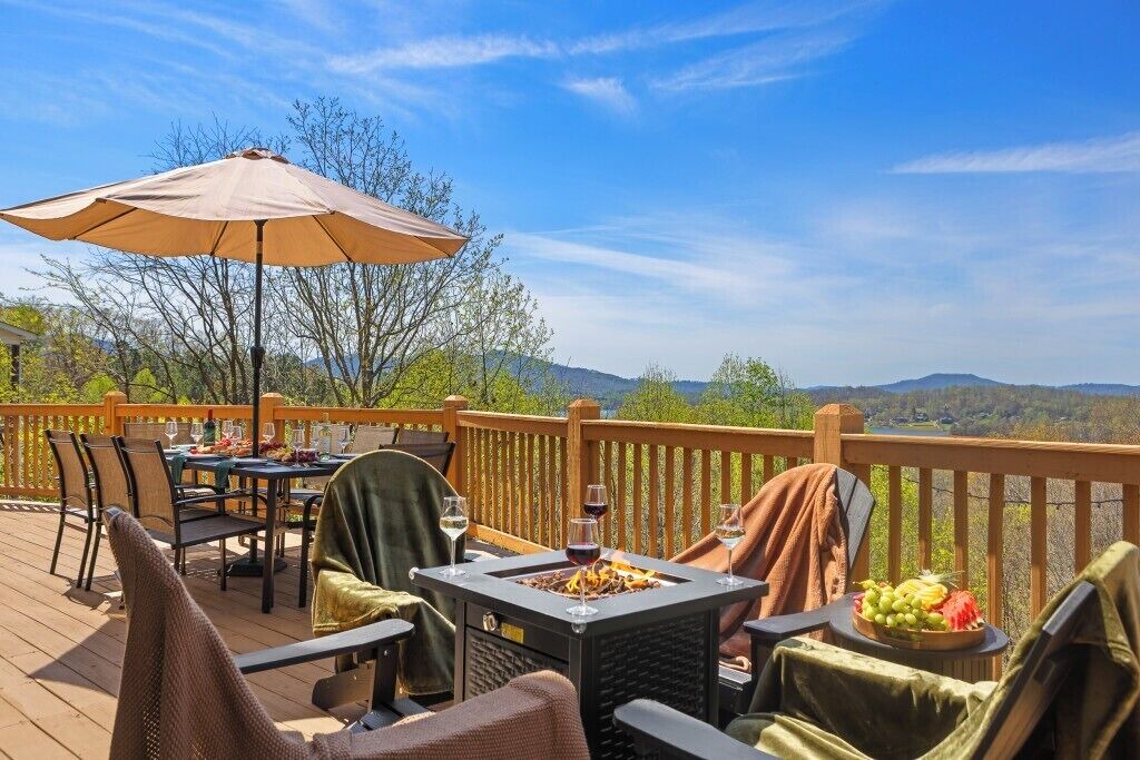 Photo of Outdoor in Hiawassee