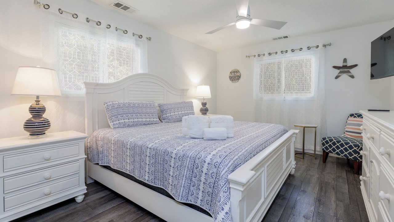 Photo of Bedroom in Lawton Woods