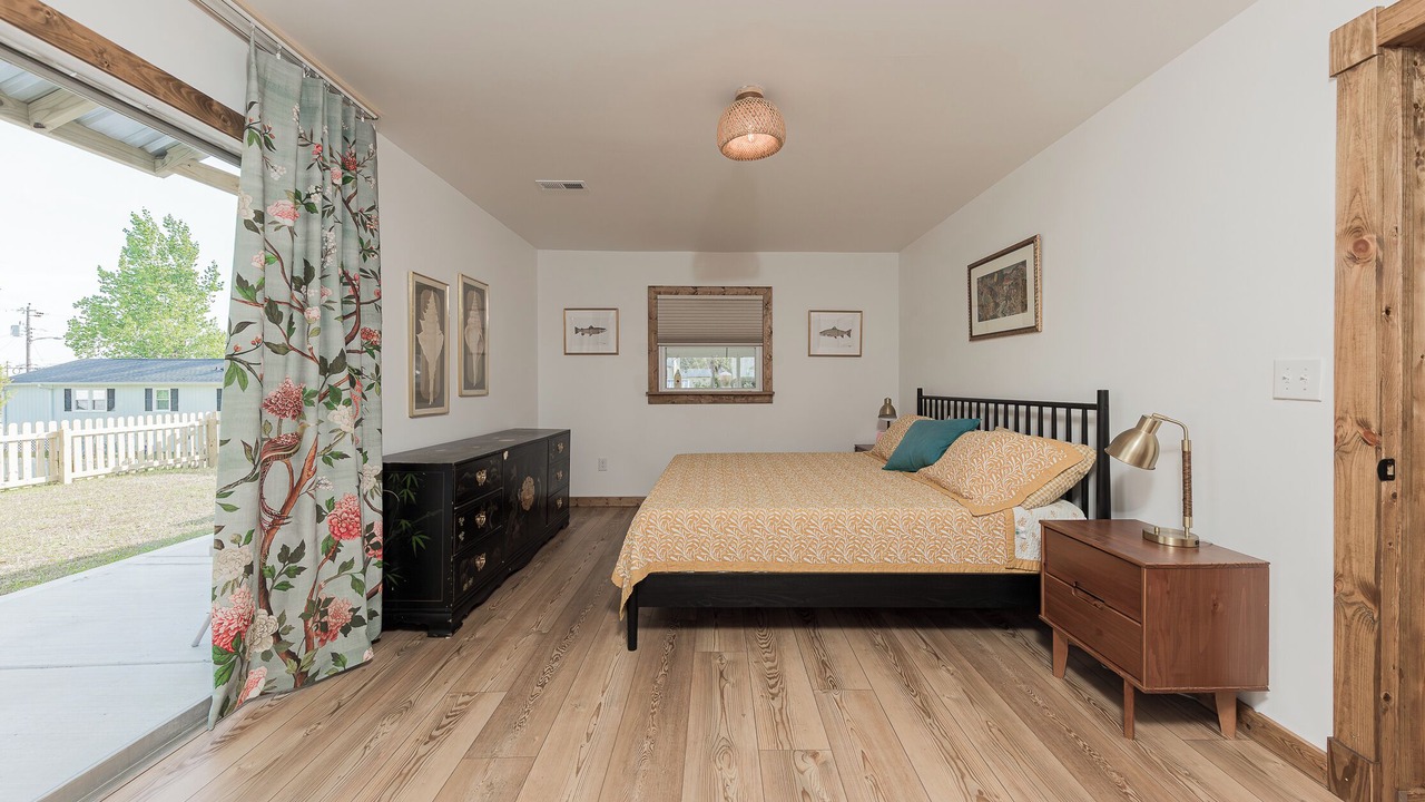 Photo of Bedroom in Swansboro