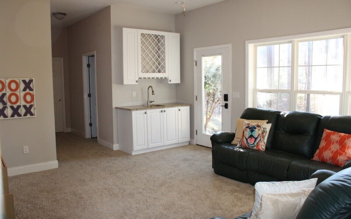 Photo of Livingroom in Seneca