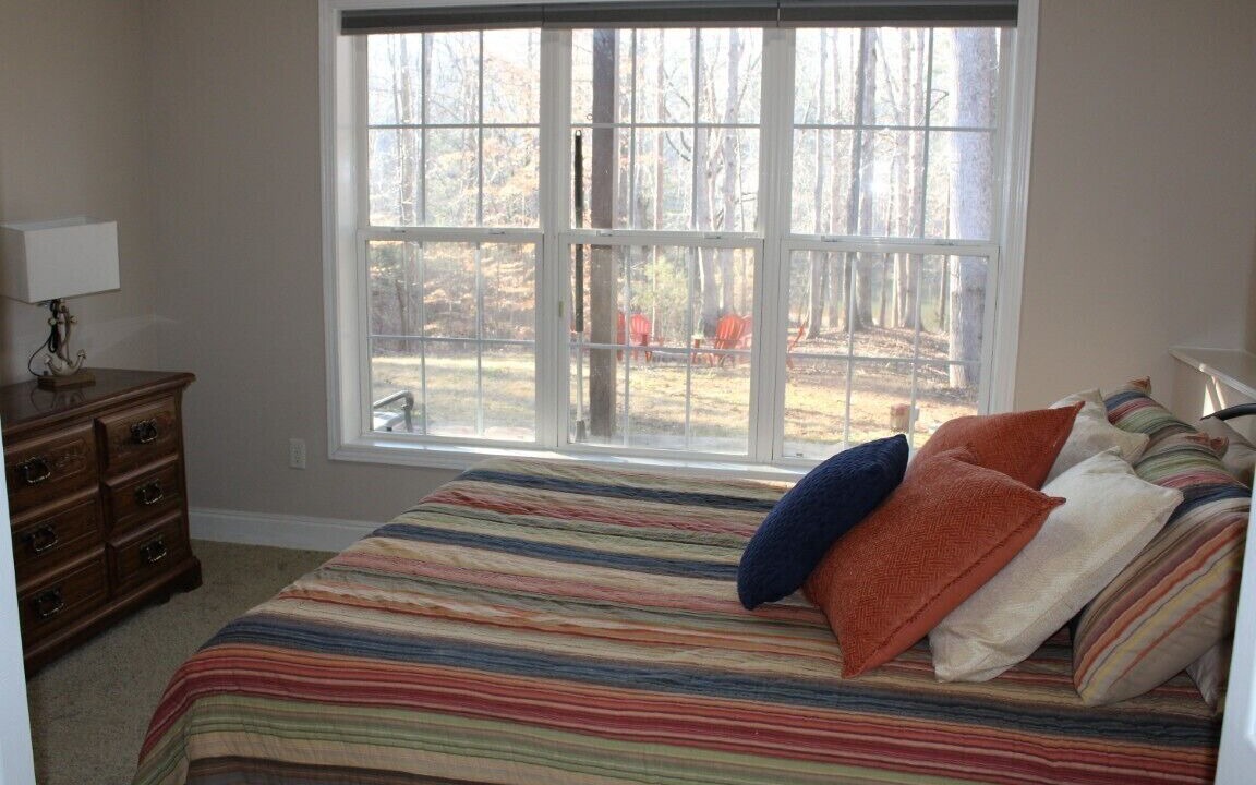 Photo of Bedroom in Seneca