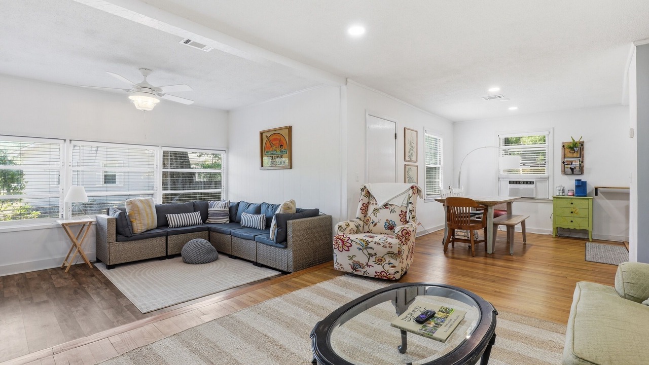 Photo of Livingroom in Beaufort
