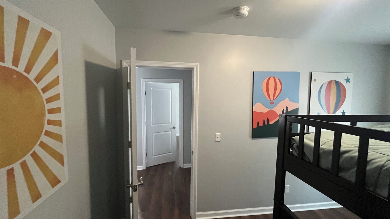 Photo of Bedroom in Lake City