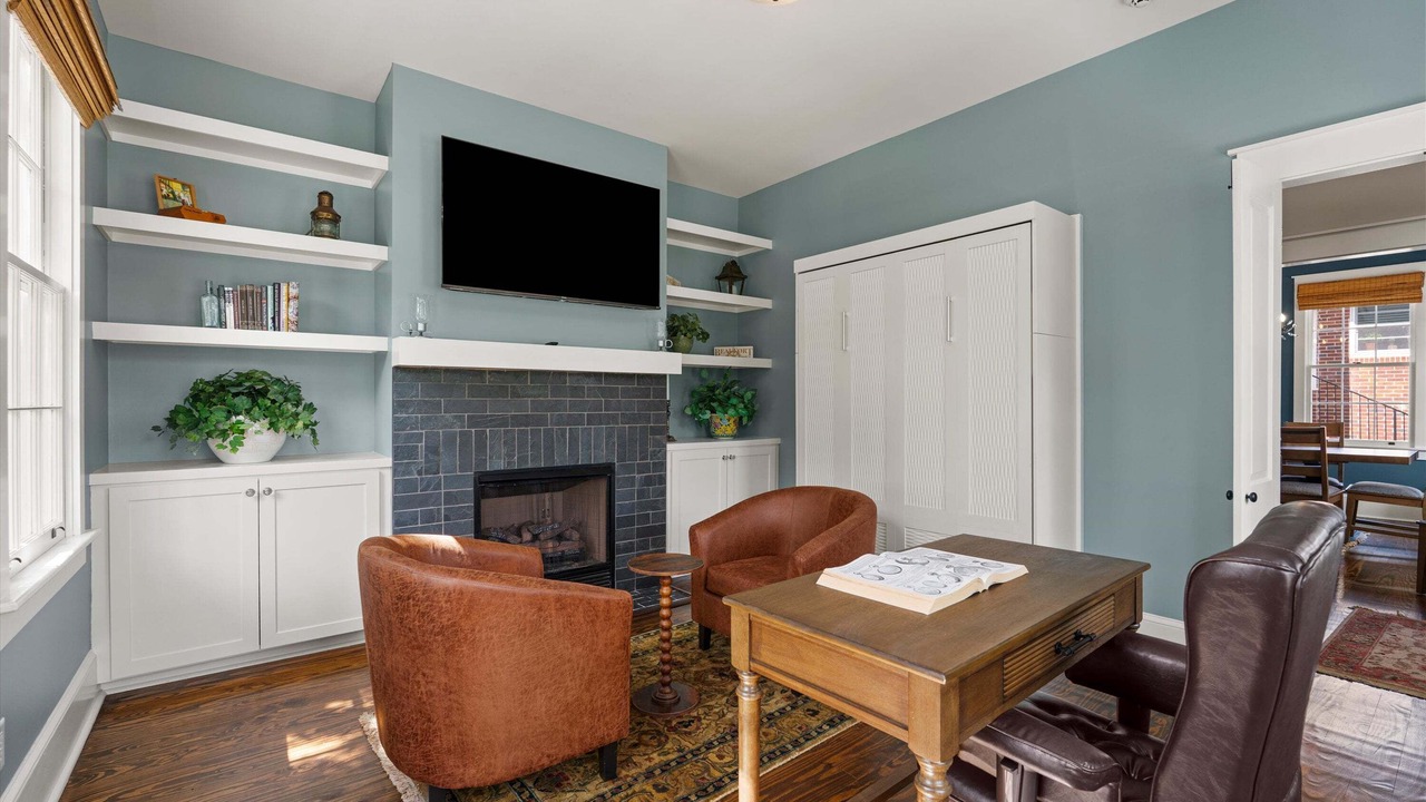 Photo of Livingroom in The Old Commons