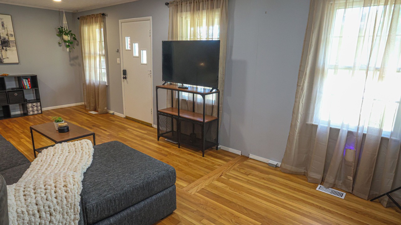 Photo of Livingroom in Gracewood