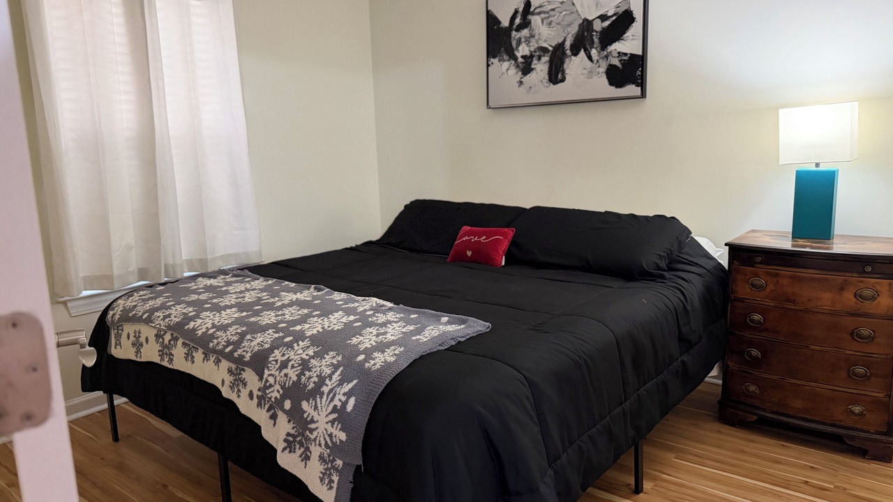 Photo of Bedroom in Huntcliff