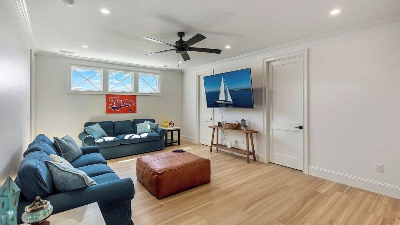Photo of Livingroom in Seneca