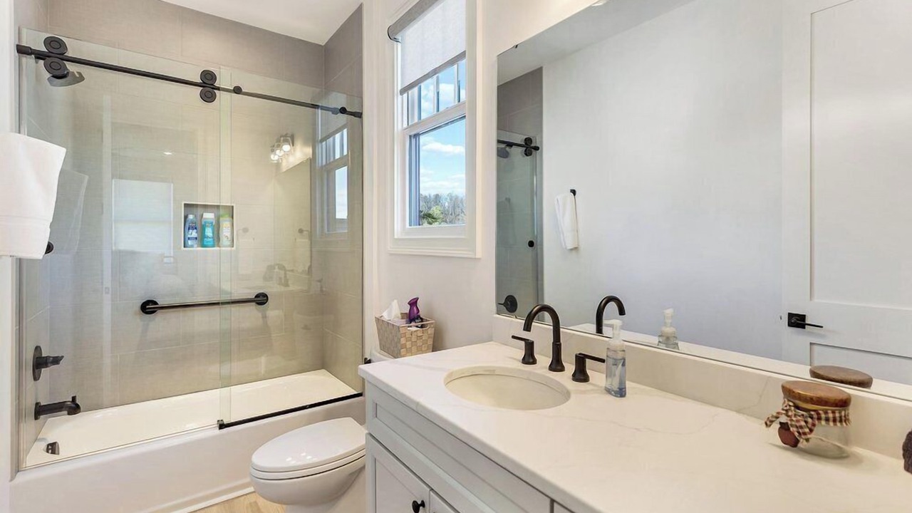 Photo of Bathroom in Seneca