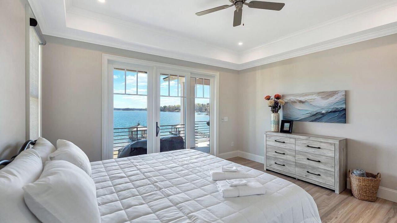 Photo of Bedroom in Seneca