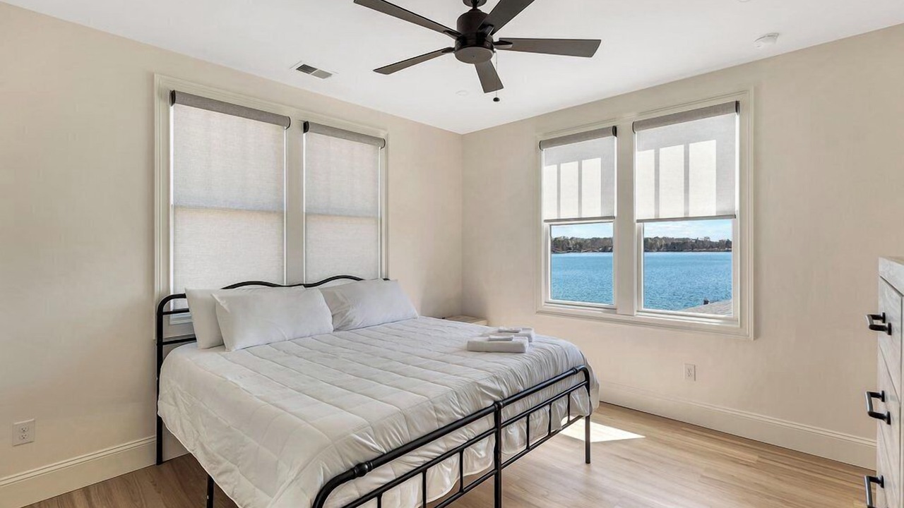 Photo of Bedroom in Seneca