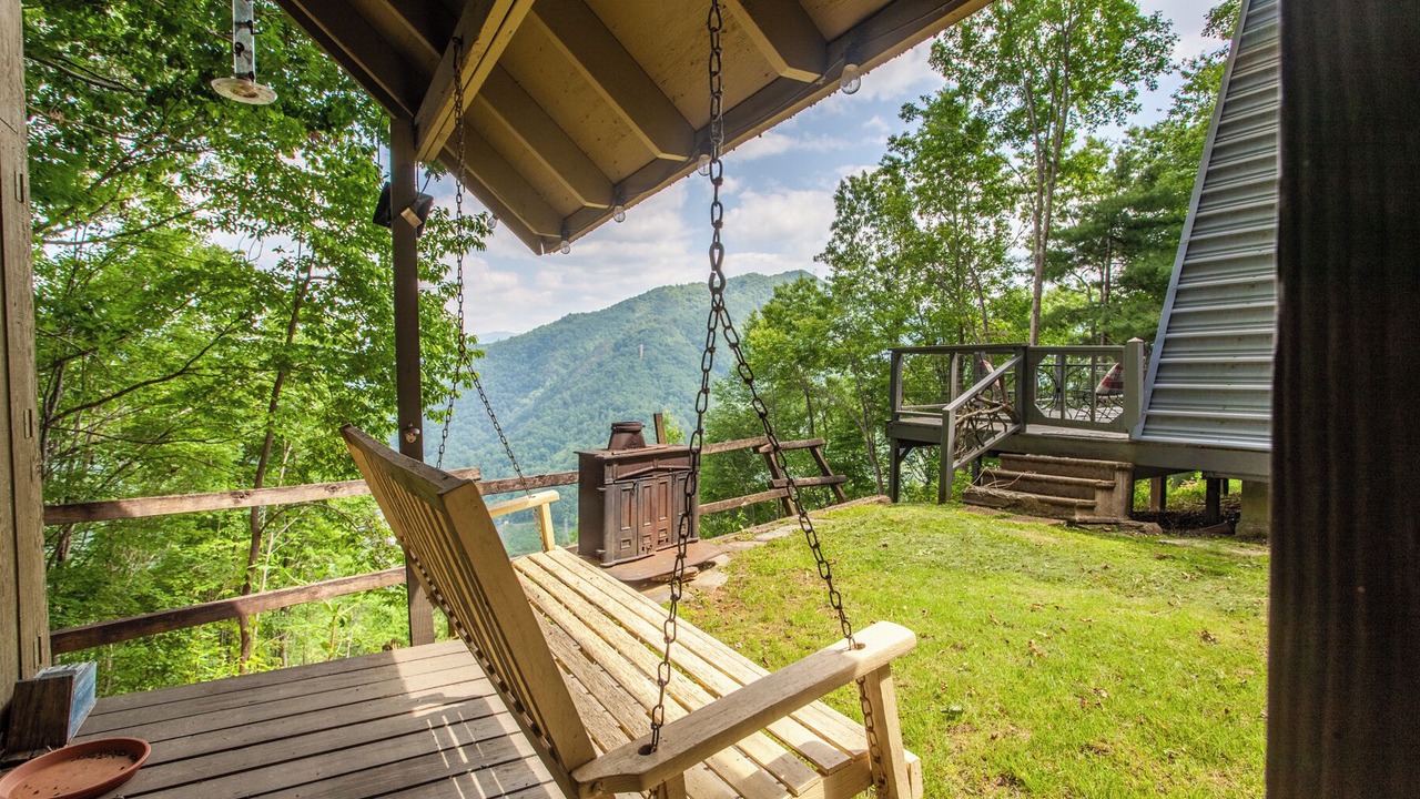 Photo of Patio Balcony in Robbinsville