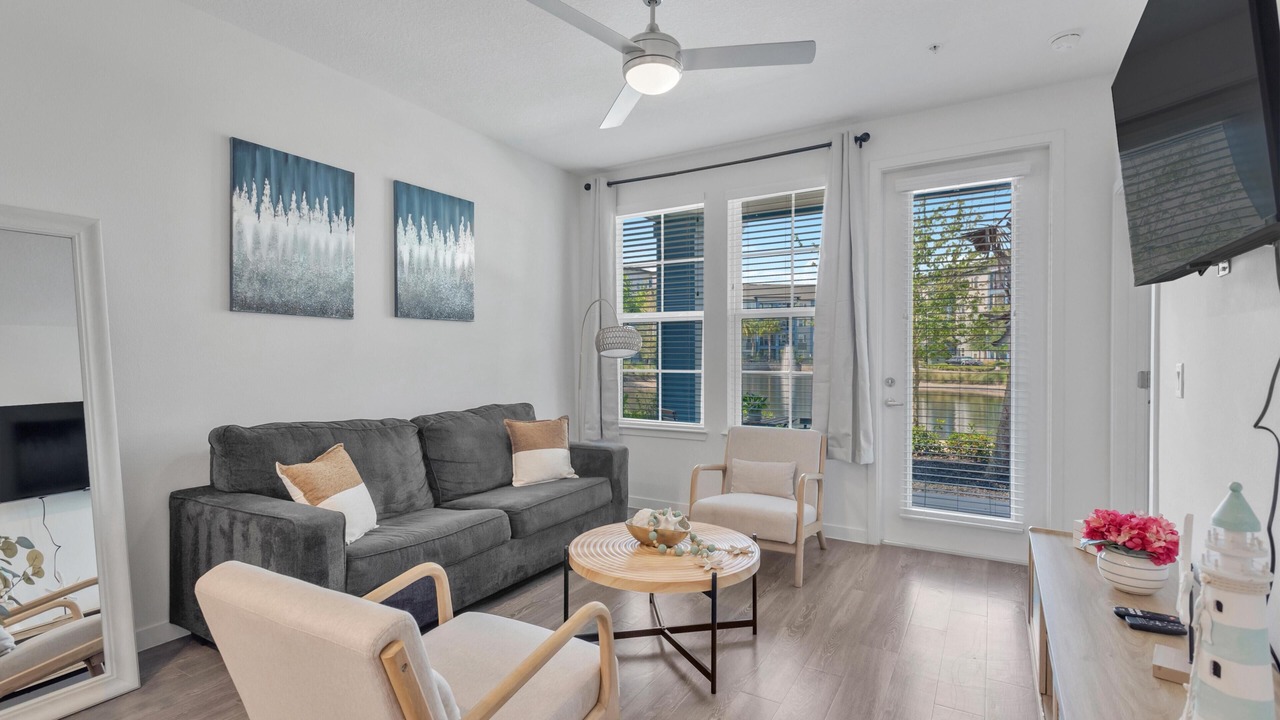 Photo of Livingroom in Pinellas Park