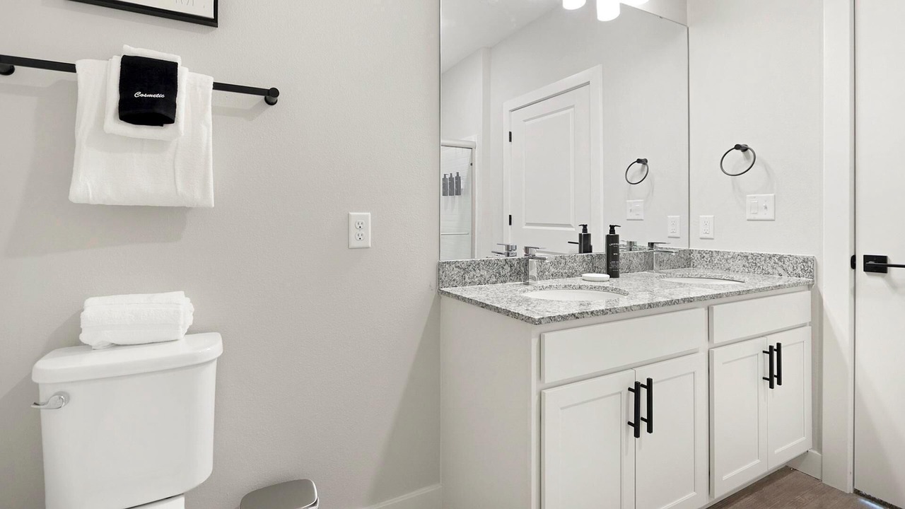 Photo of Bathroom in Beaufort