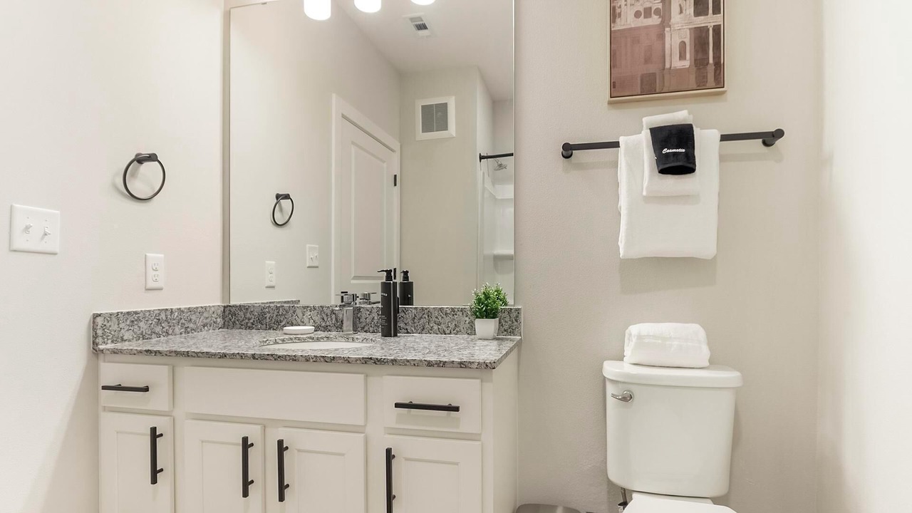 Photo of Bathroom in Beaufort